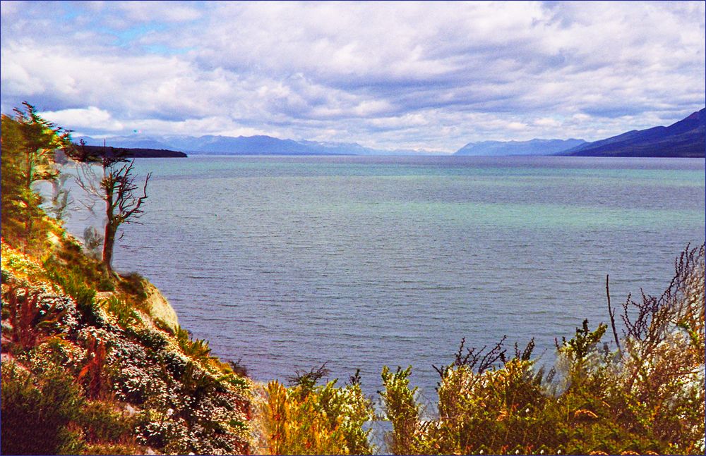 Lago escondido    Patagonien Argentina 