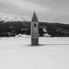 Lago ghiacciato - Resia