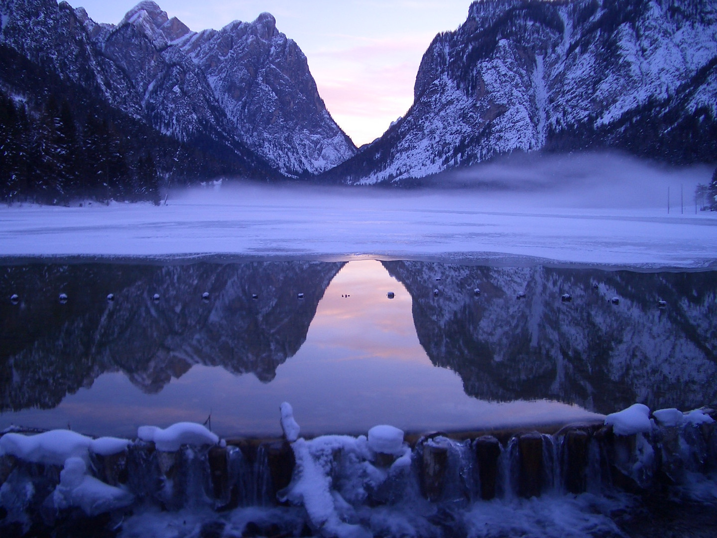 LAGO INCANTATO