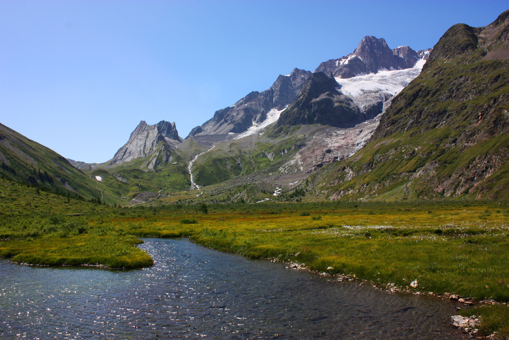 Lago intorbato del Combal.