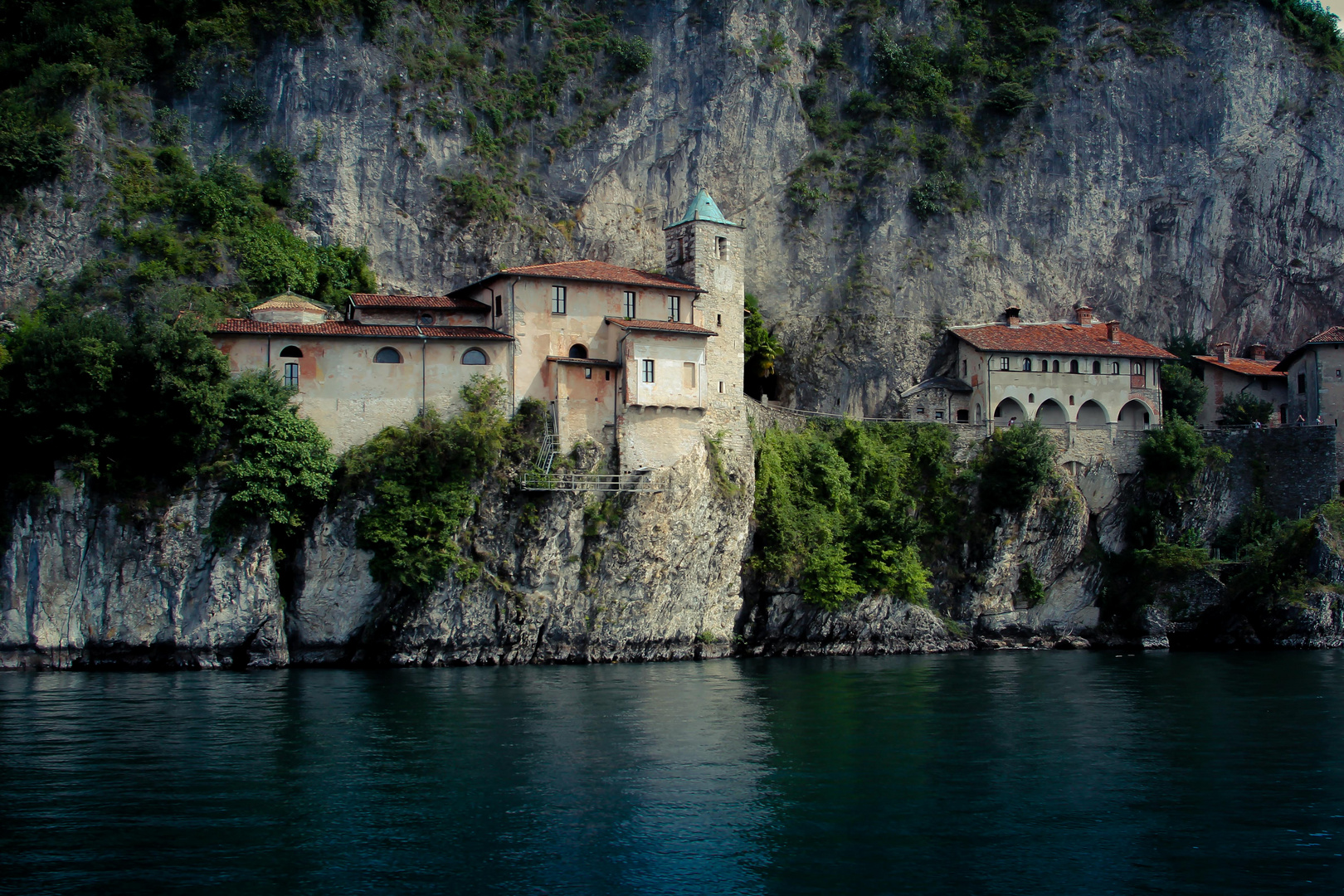 Lago Maggiore Einsiedlerkloster Santa Catarina del Sasso