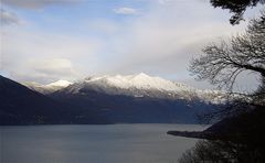 Lago Maggiore im Schnee