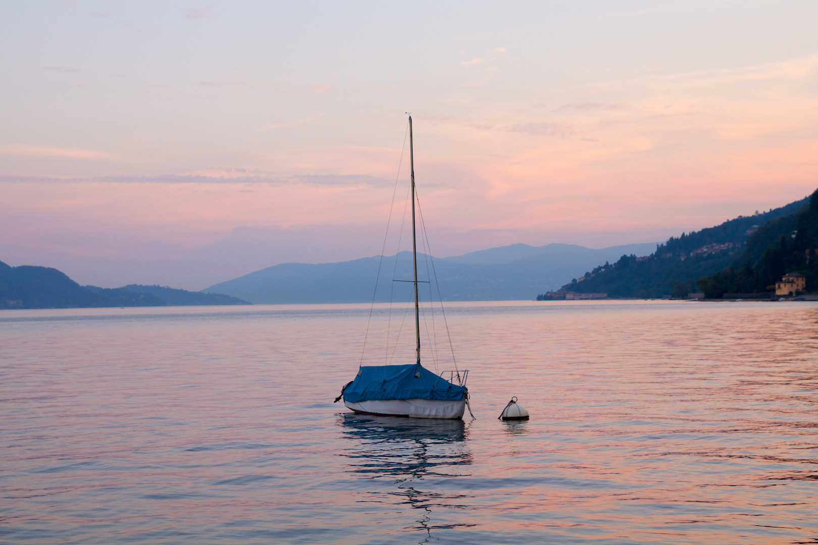 Lago Maggiore im September Sonnenuntergang