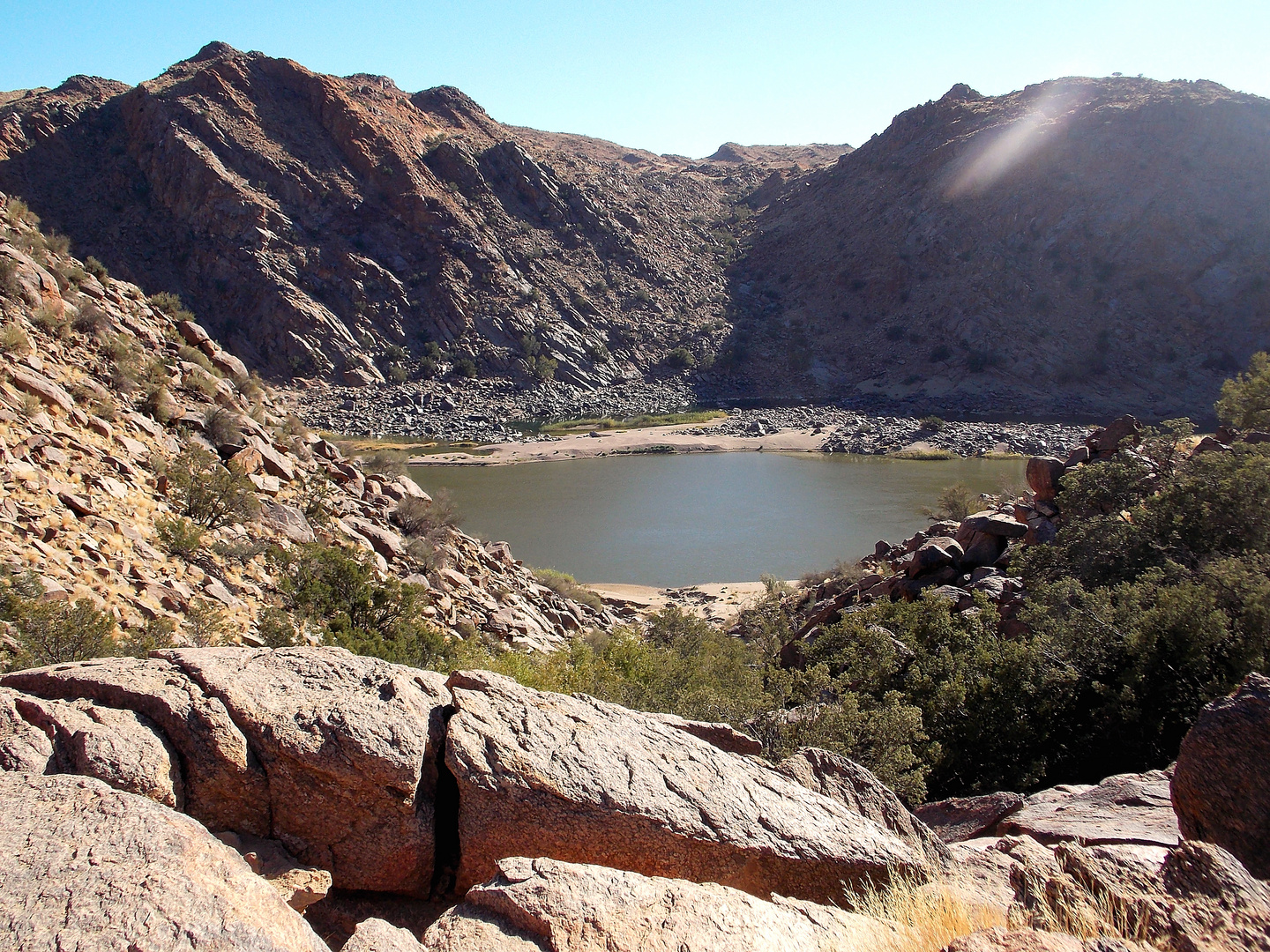 lago nel deserto