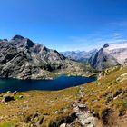 Lago Nero (Blu) e Pizzo Basodino con il suo ghiacciaio, ultimo baluardo dei ghiacciai Ticinesi