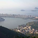 Lago Rodrigo de Freitas and Ipanema, viewed from Corcovado, Rio de Janeiro / BR