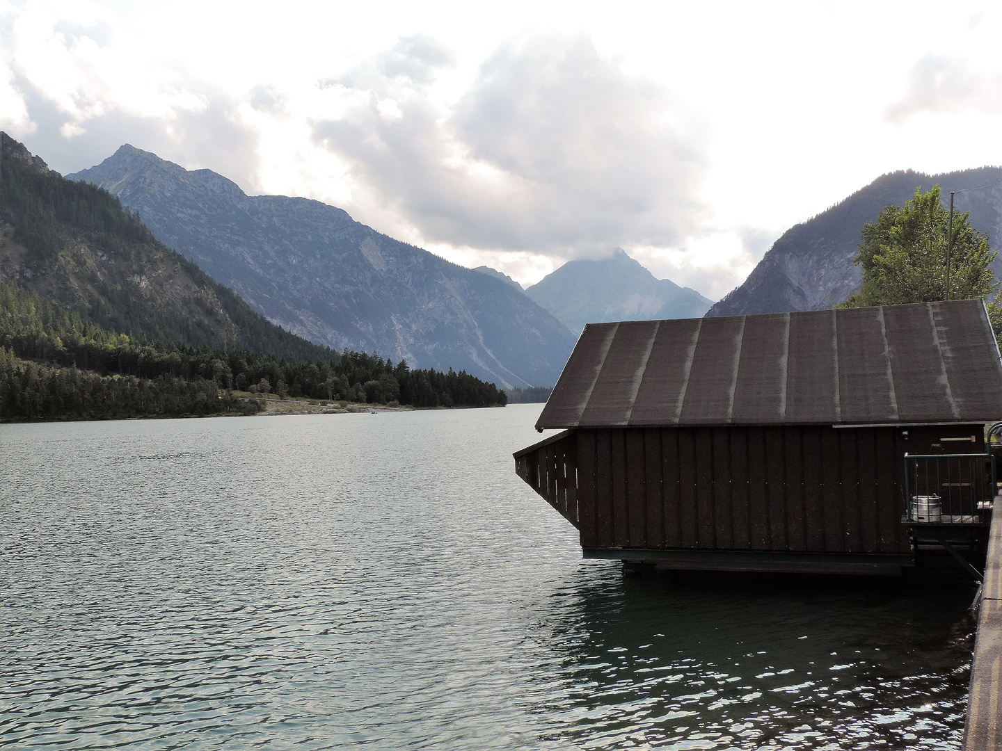 Lago romantico