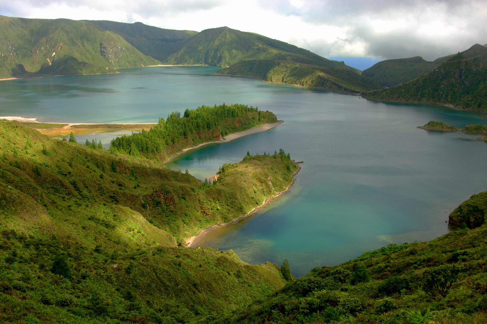 Lagoa do Fogo