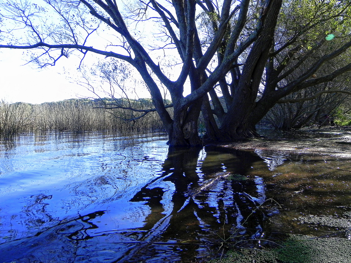 laguna de sierras de los padres