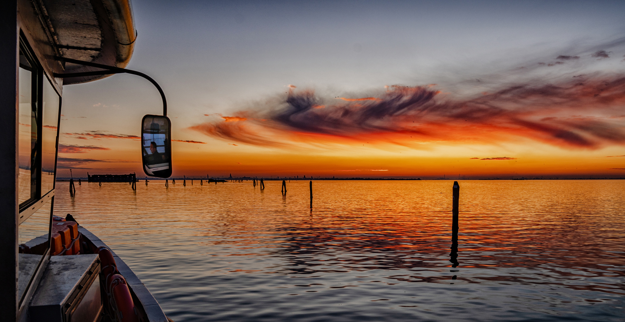 Laguna stasera vicino a Burano