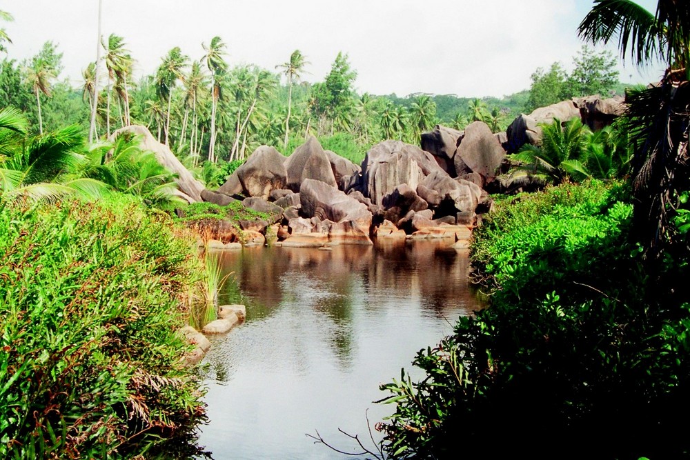 Lagune auf La Dique Seychellen