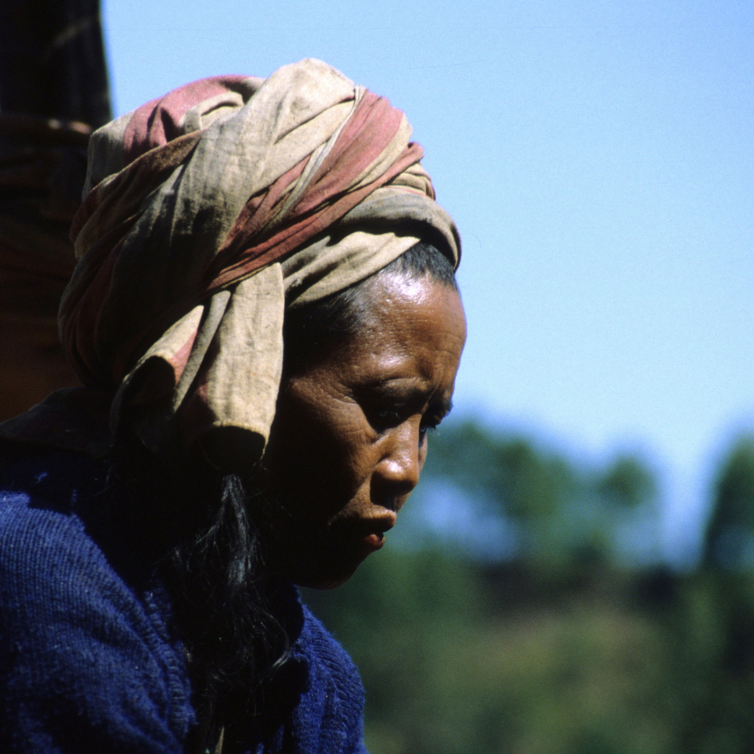 Lahu in blue, Thai hilltribe