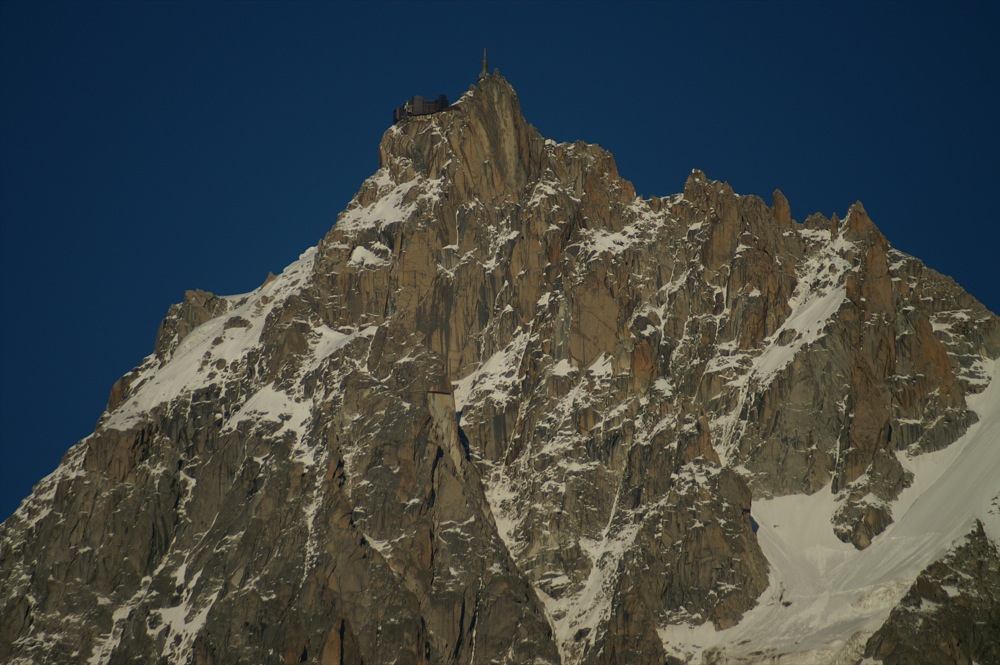 l'aiguille du Midi en fin de journée