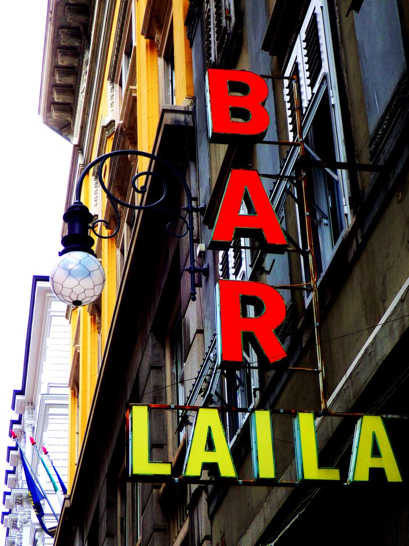Laila Bar 1