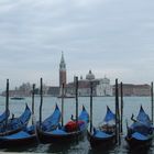 laisse les gondoles a Venise