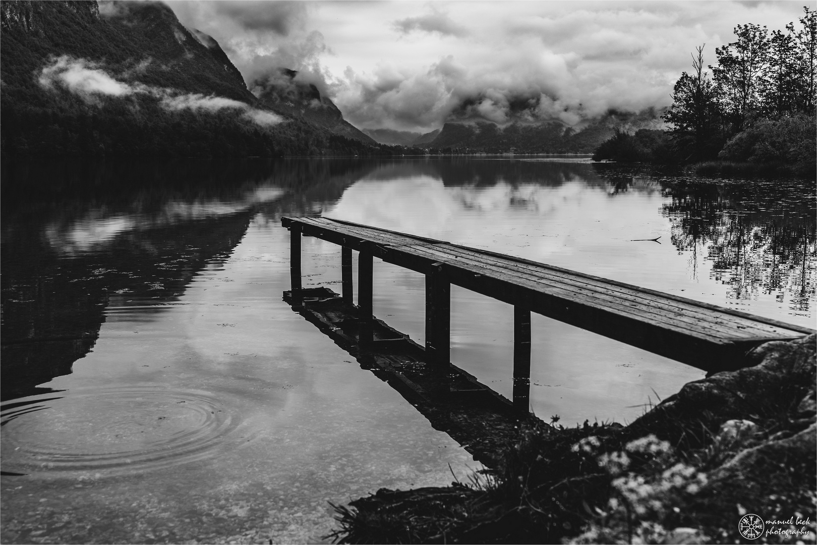 lake bohinj