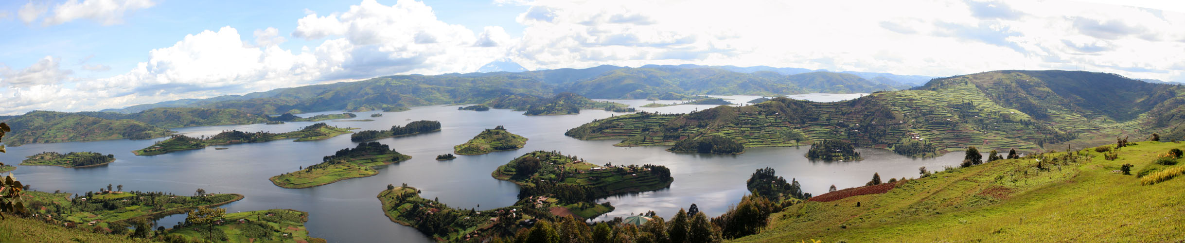 Lake Bunyonyi [Reload]