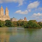 Lake im Central Park & Gebäude an der Upper West