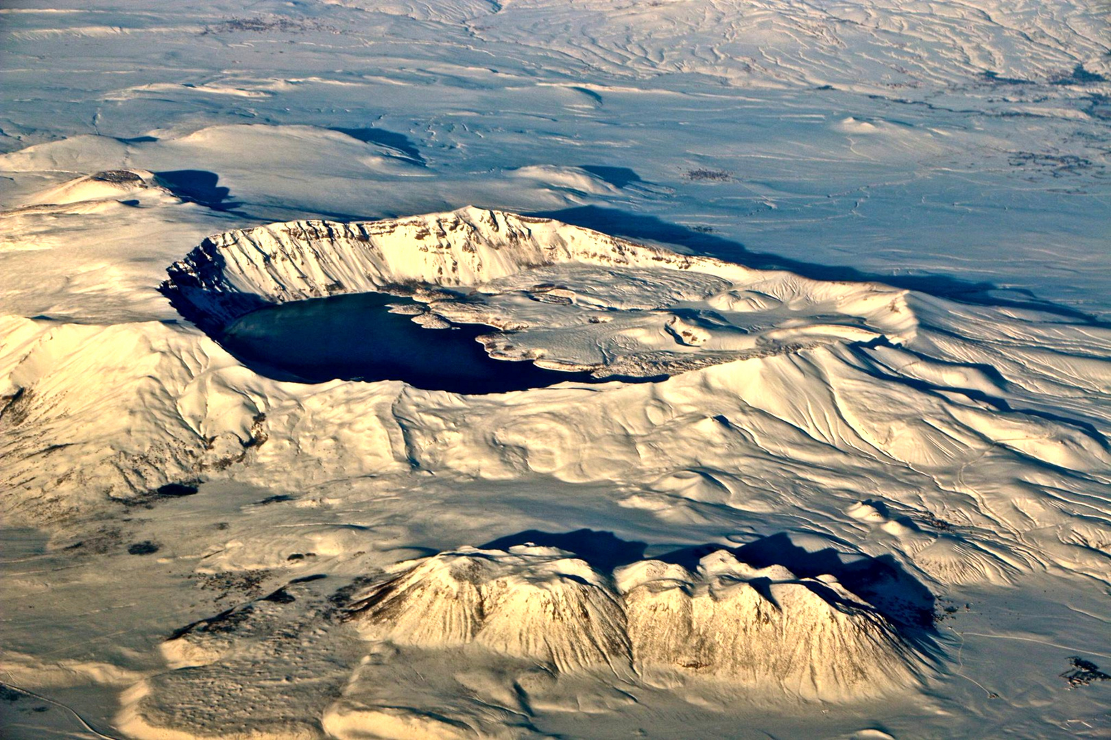 lake in an extinted volcano 