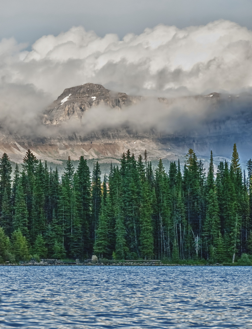 Lake Louise 02