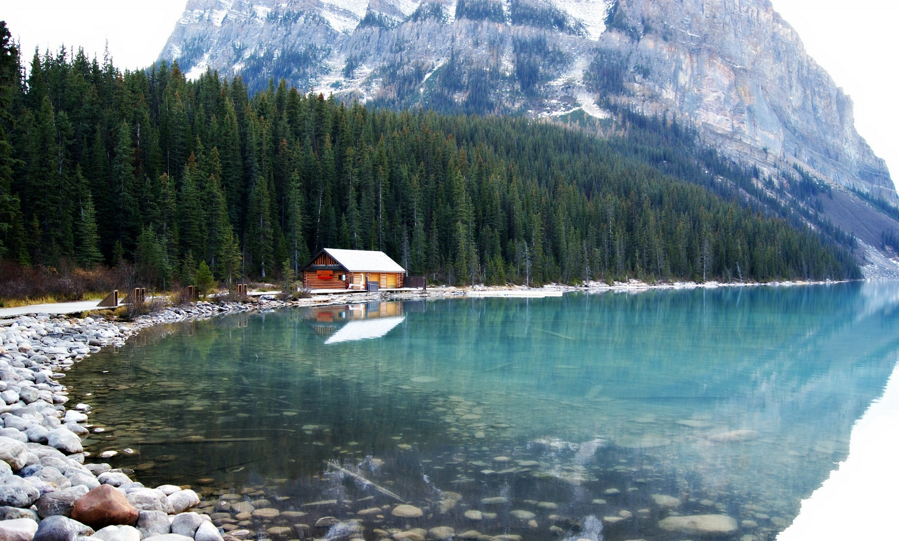 Lake Louise Alberta