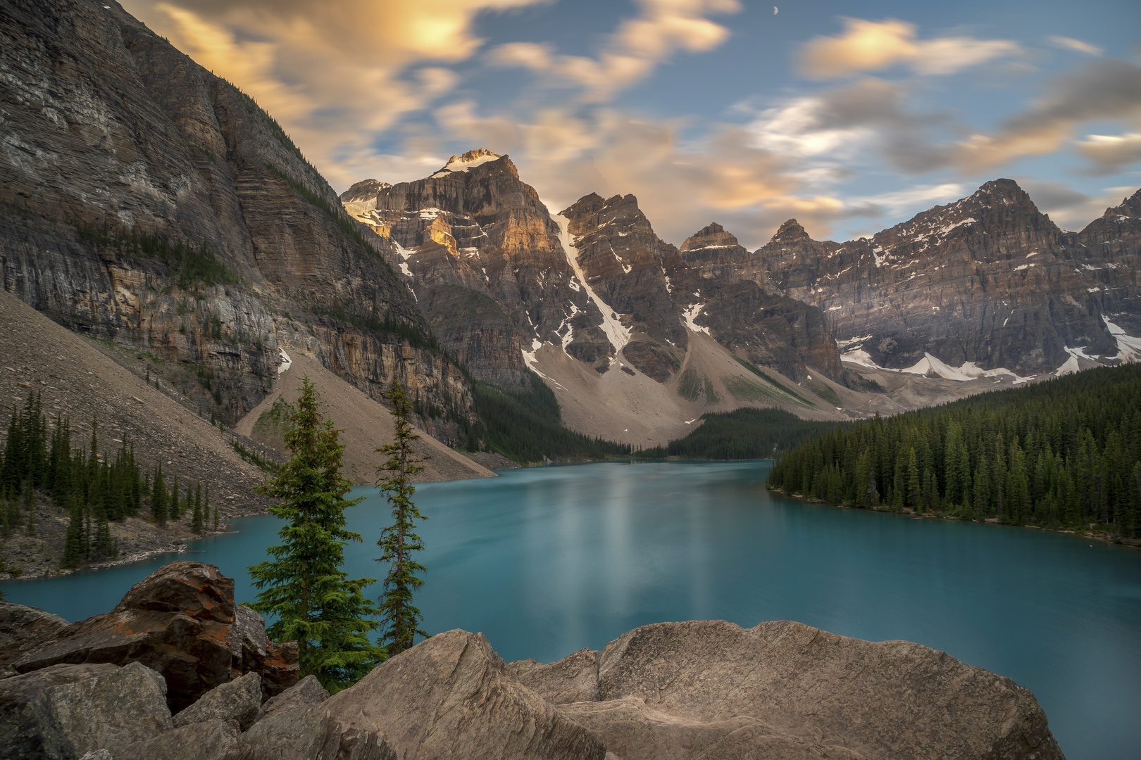 Lake Moraine