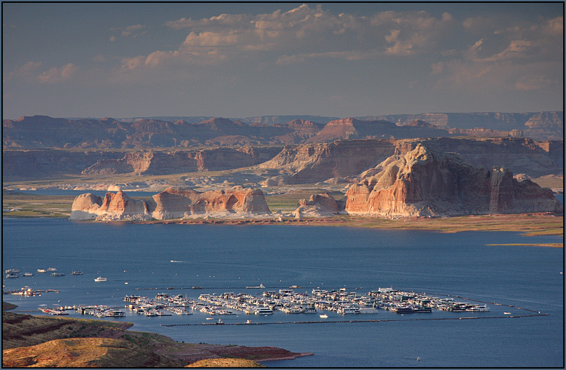 Lake Powell im Sonnenuntergang