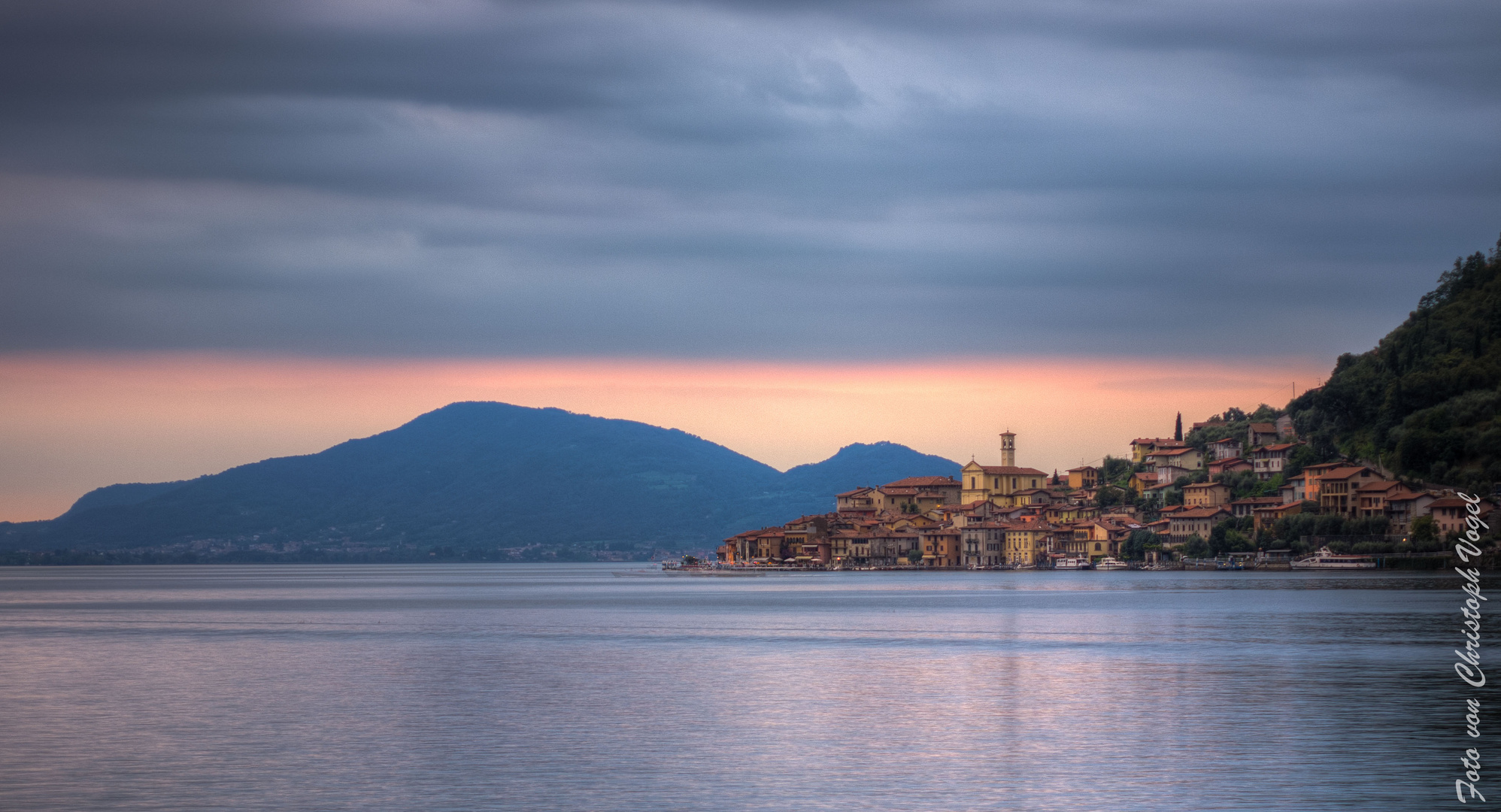 lake view - Lago d'Iseo