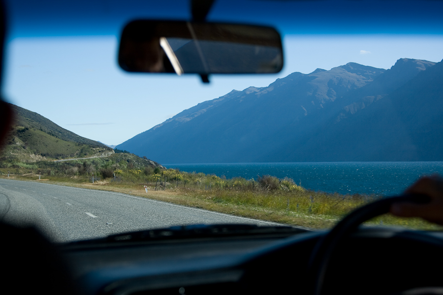 Lake Waktipu vom Auto aus... traumhaft schön ..