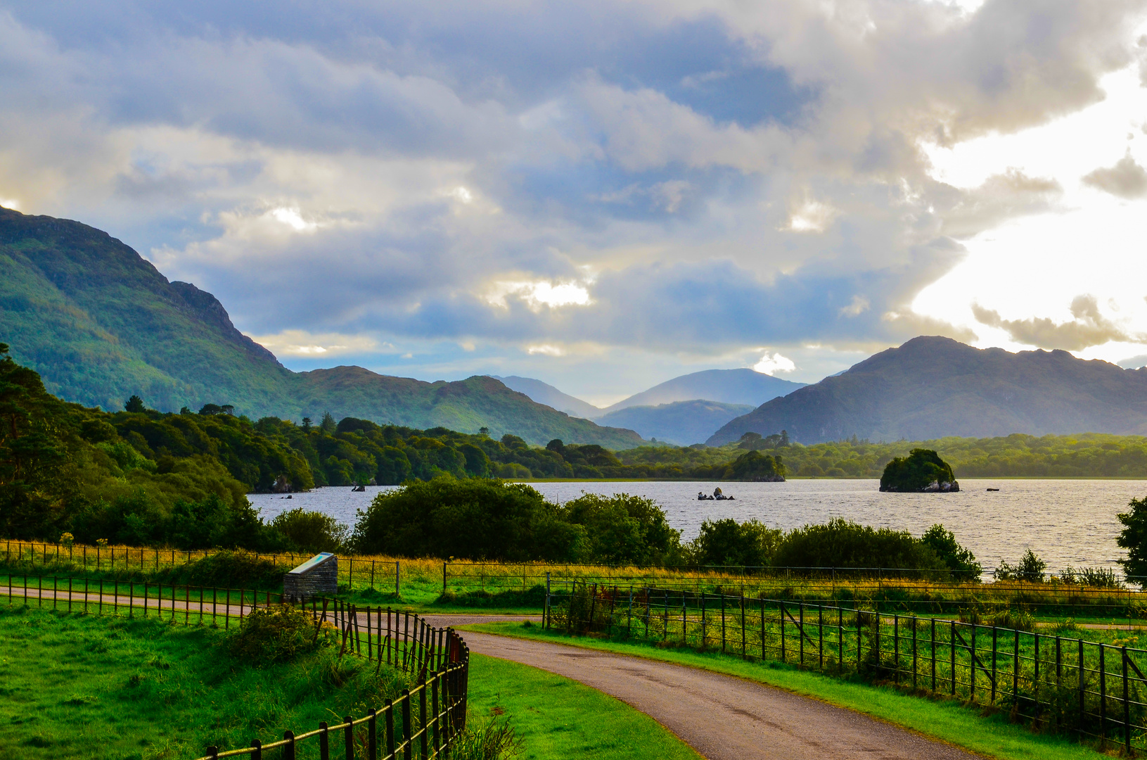 Lakes of Killarney, Ireland Foto & Bild landschaft, bach, fluss & see
