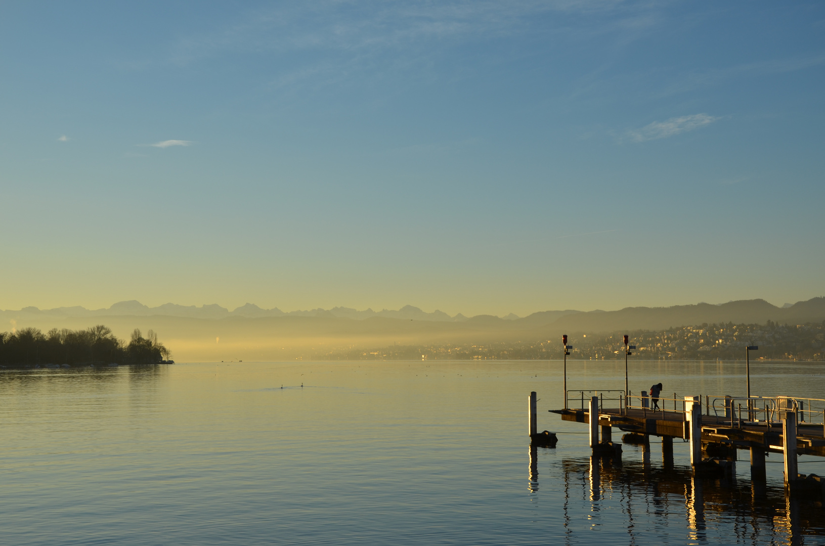 Lake_Zurich