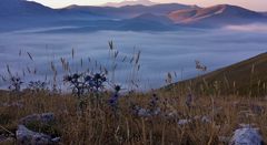 L'alba ai Piani di Castelluccio