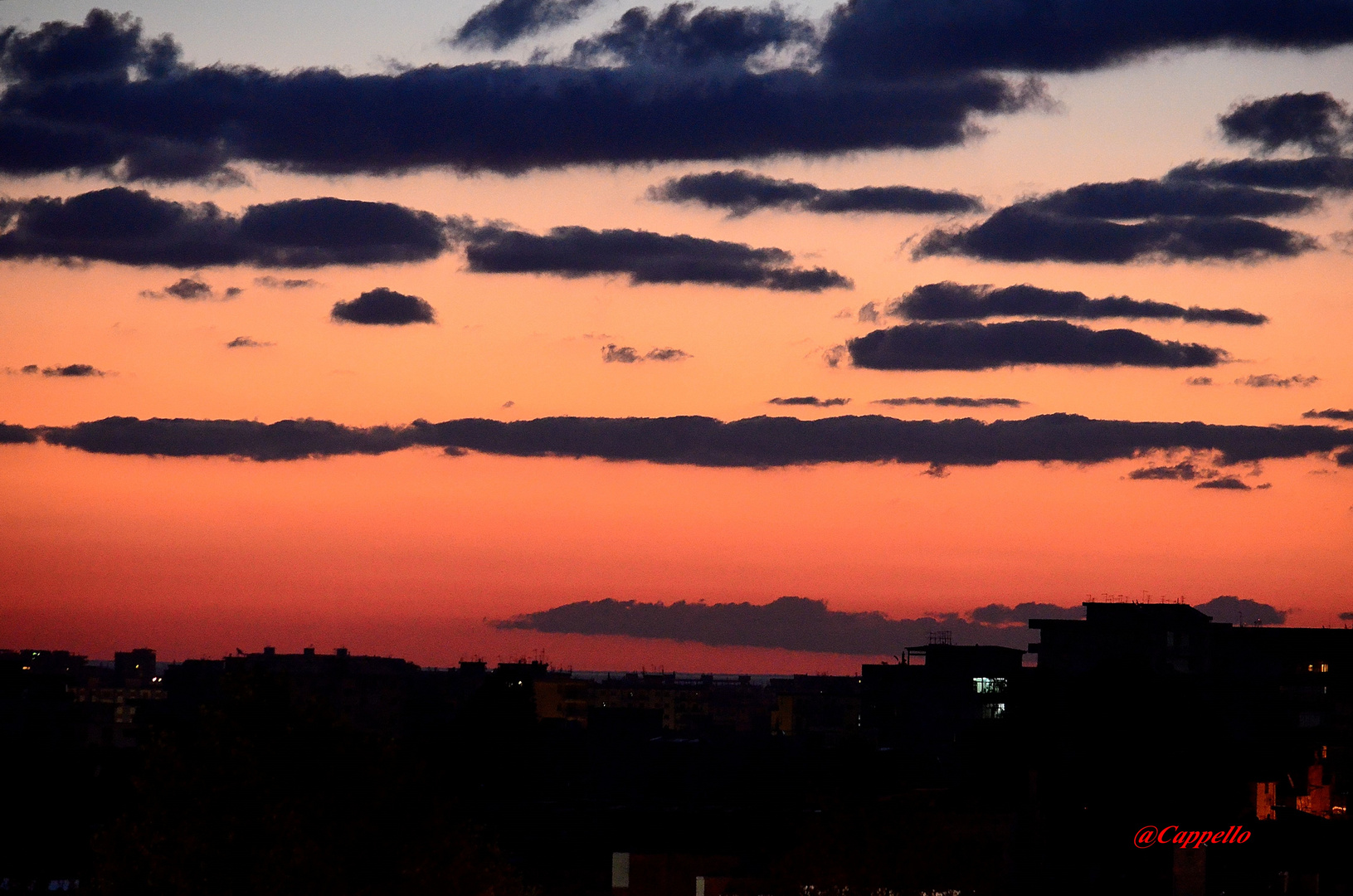 L'alba su Palermo.