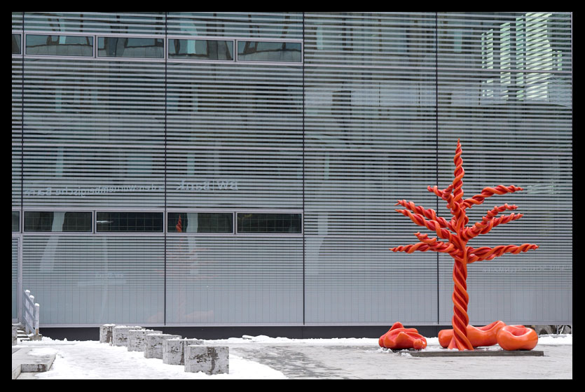 L'albero rosso