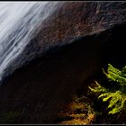 Lama di luce sulla cascata