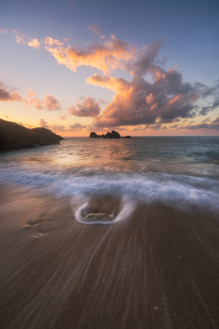 Lamai Beach sunrise