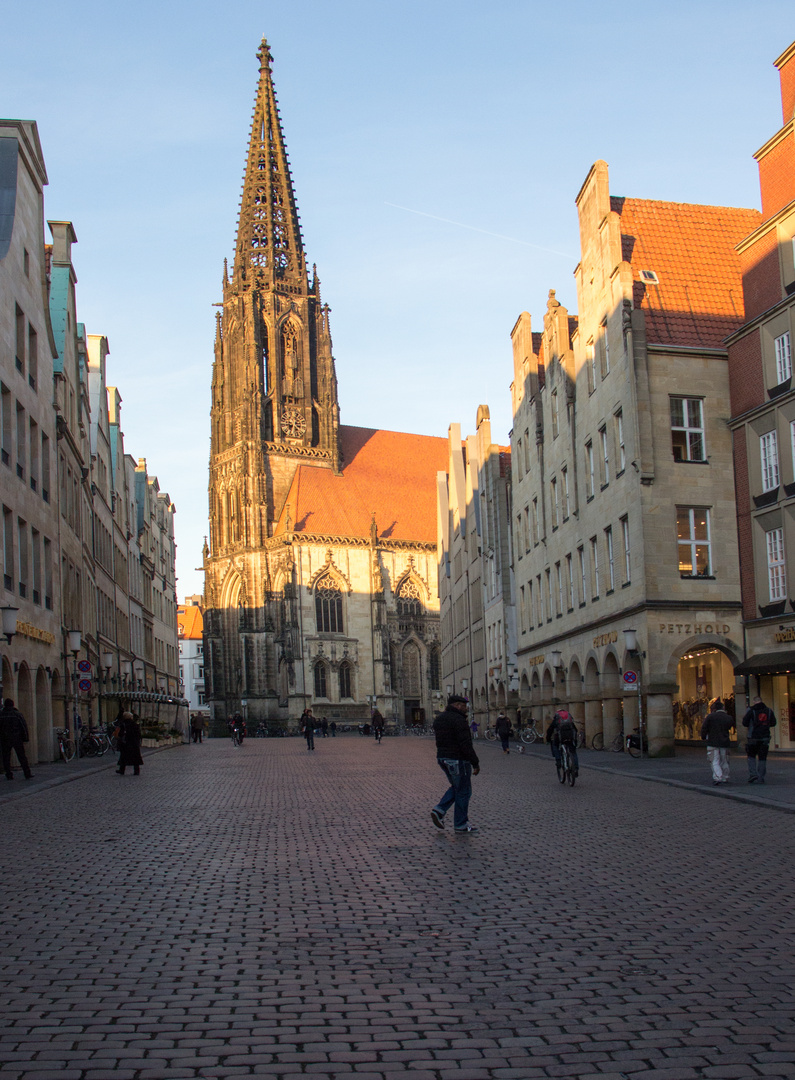 Lambertikirche  von Münster in goldenen  Winterfarben