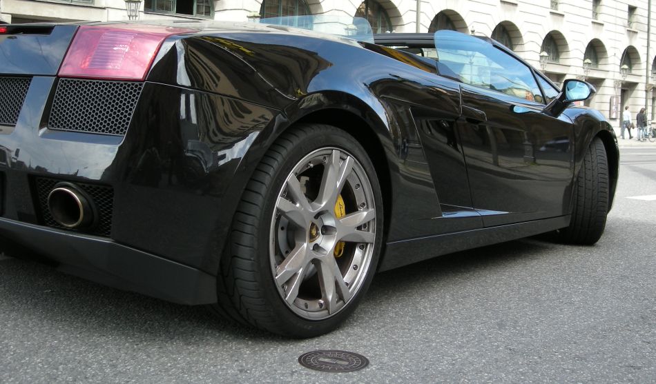 lambo black