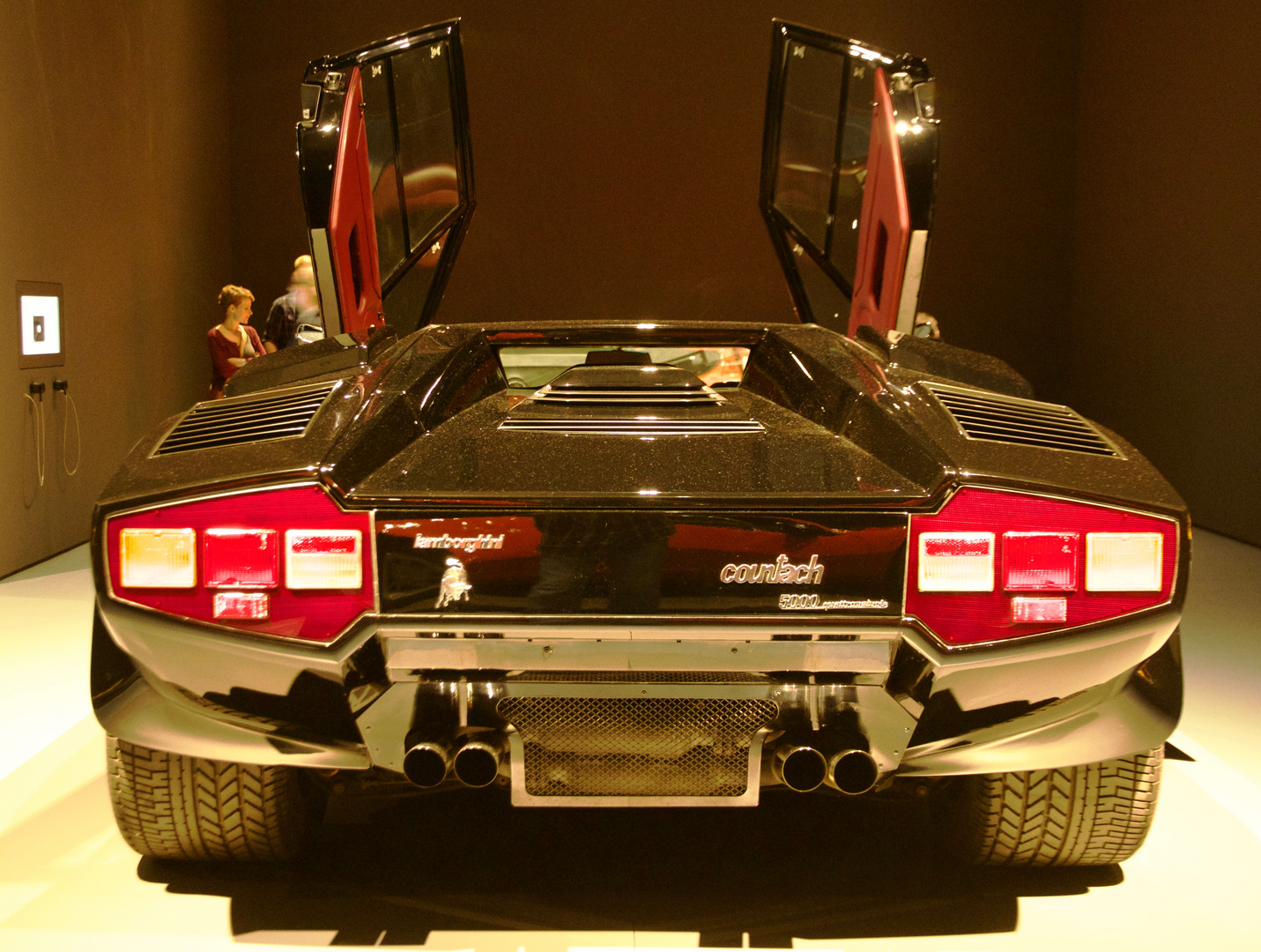 Lamborghini Countach 