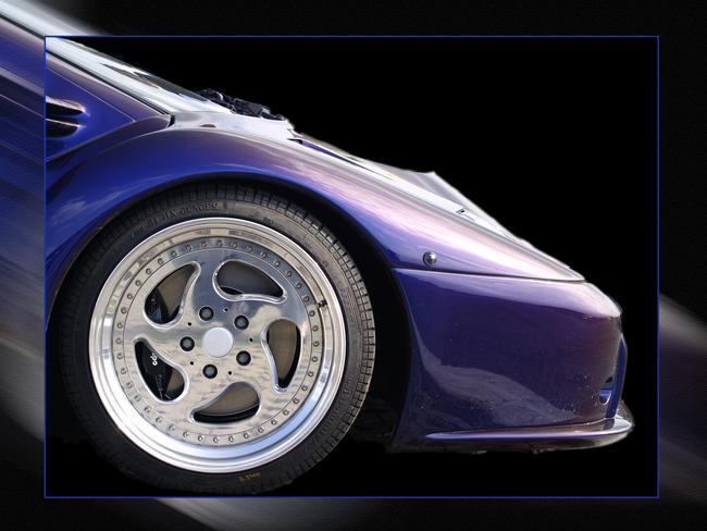 Lamborghini in blau