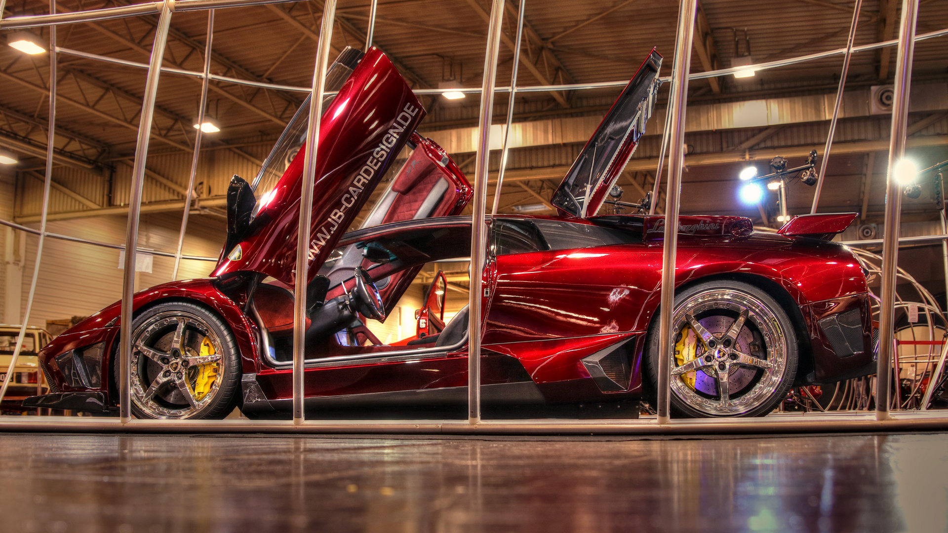 Lamborghini in the Cage