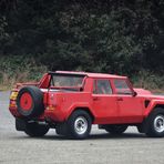 Lamborghini LM002