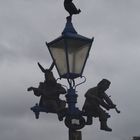 Lamp post attendents....