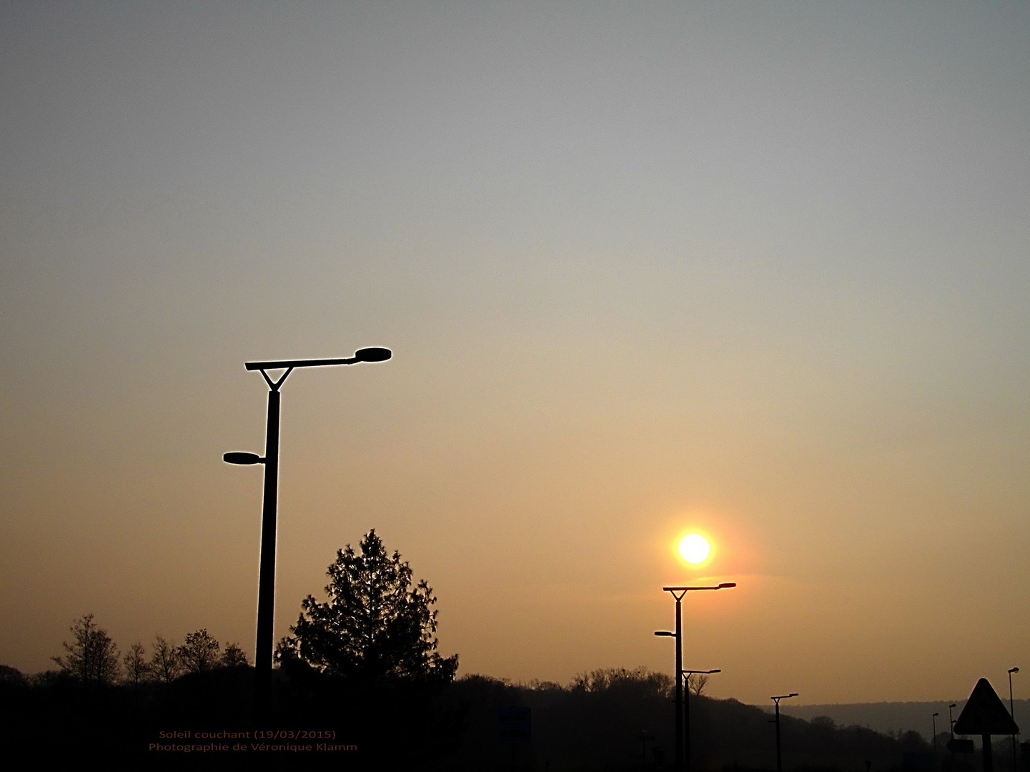 Lampadaire à énergie solaire (19 03 2015)