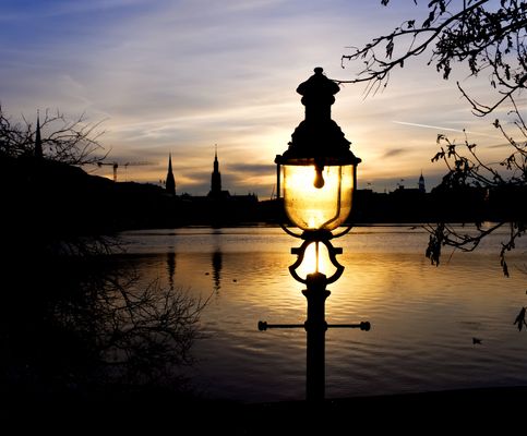 Lampe an der Außenalster
