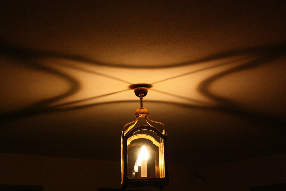 Lampe mit Schatten