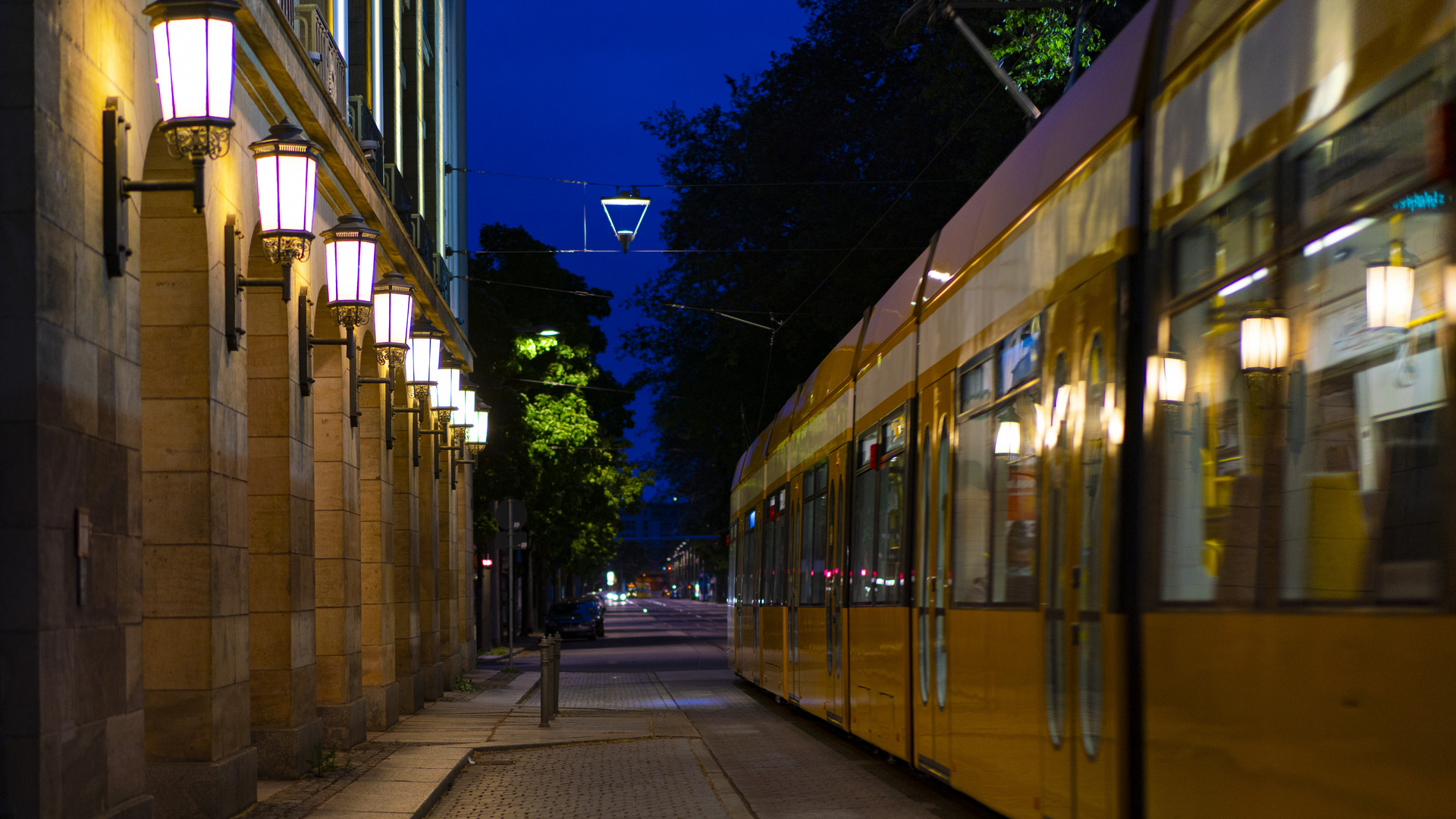 Lampen am Schauspielhaus