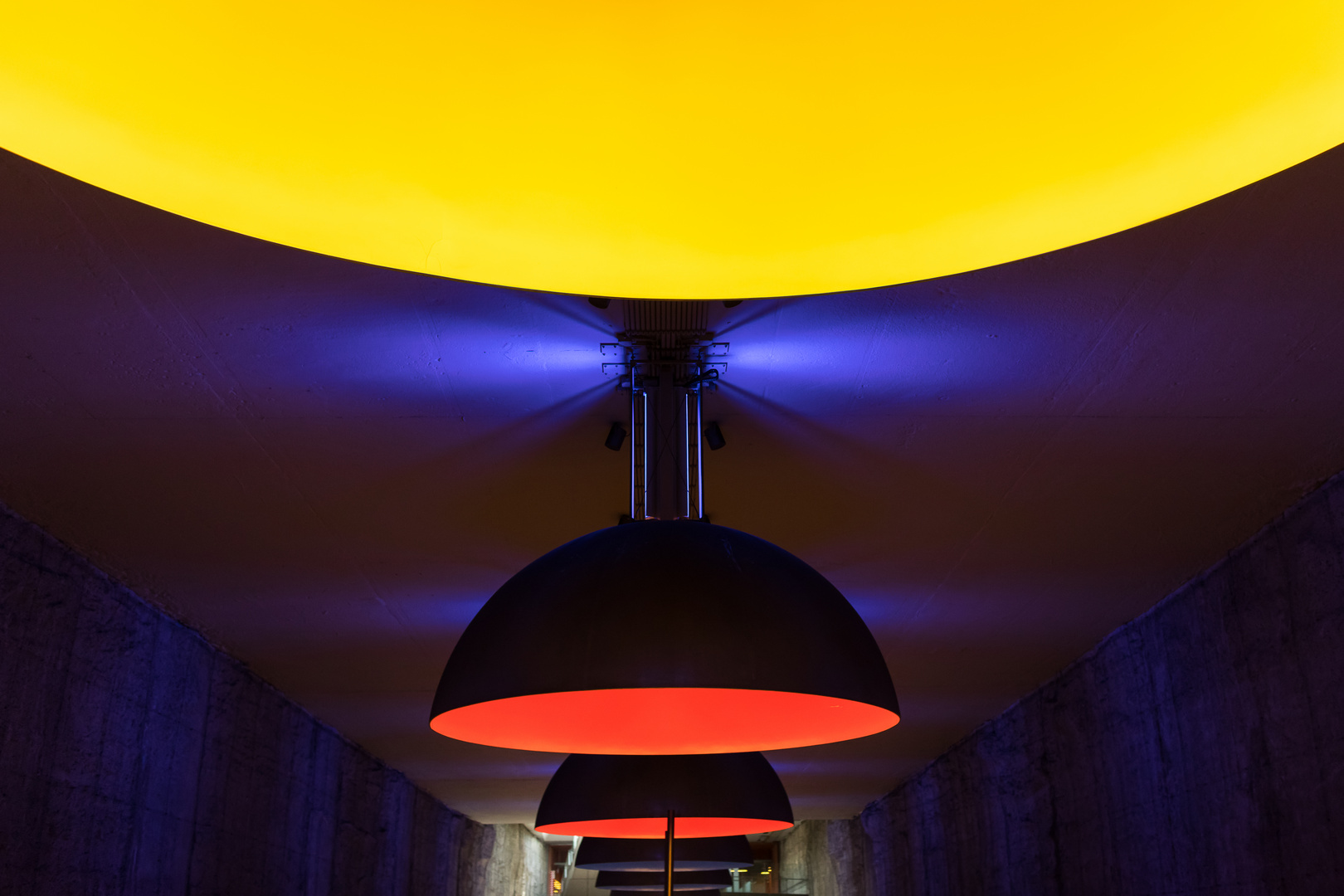 Lampen in der U-Bahn-Station