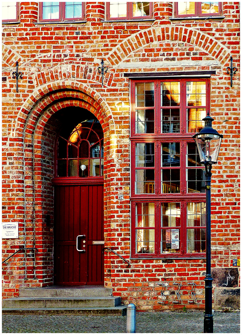 Lampen vor und an Lübecker Häusern