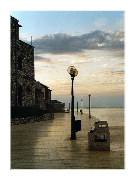 lamps at the boardwalk